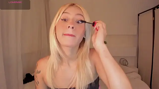 AshleyRoys online show from 14, 3, 2025