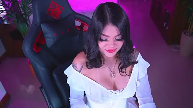 Snapshot of ambarEvans chatting on 17, 2, 2026 ambarEvans online show from 17, 2, 2026