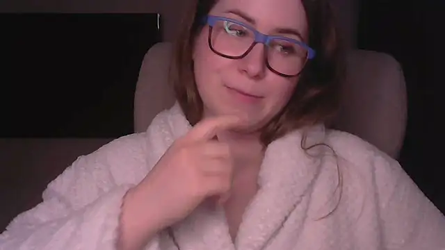 SeasonalSomeone online show from 11, 3, 2026