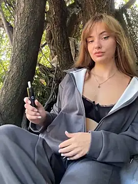 Snapshot of Night_dreams chatting on 13, 9, 2025 Night dreams online show from 13, 9, 2025