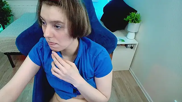 CranberryHot online show from 15, 9, 2025