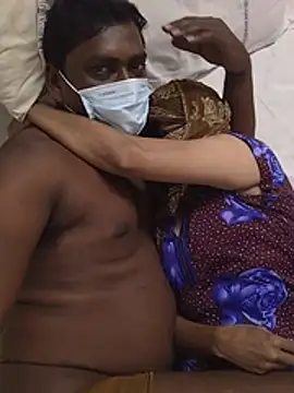 rohanhotguy online show from 22, 4, 2026