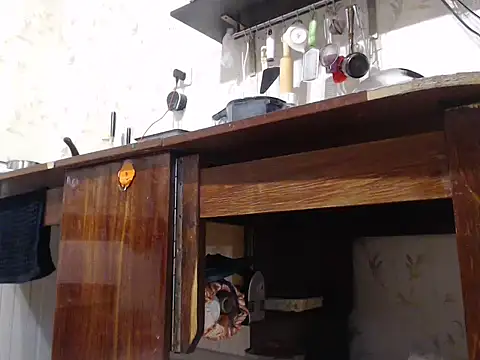 mimimi28 online show from 23, 2, 2025