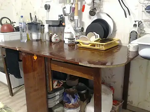 mimimi28 online show from 24, 2, 2025