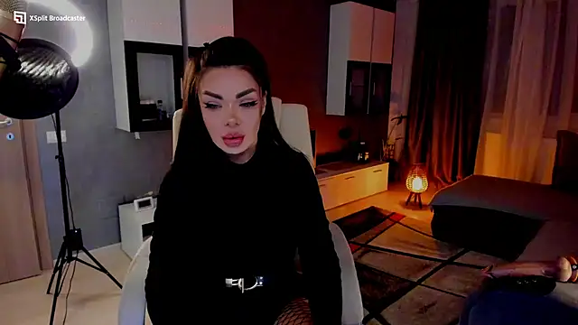 Miss kay1111 online show from 11, 12, 2024