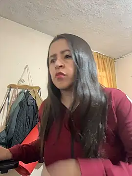 latinfemale online show from 27, 4, 2026