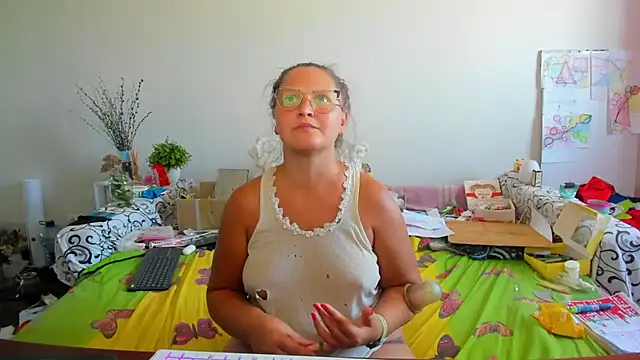 IamYourNarcotic online show from 23, 9, 2025