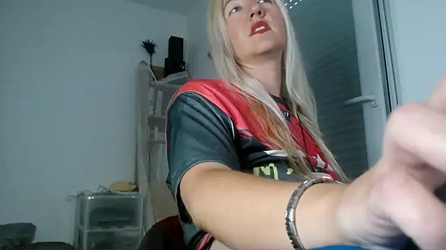 Mllesha74000 online show from 7, 7, 2026