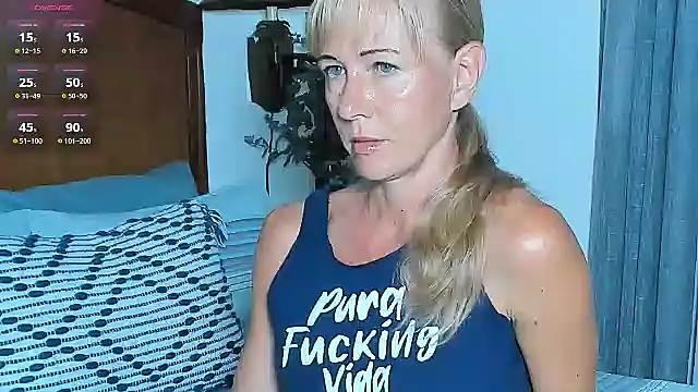 Christine 35 online show from 20, 10, 2025