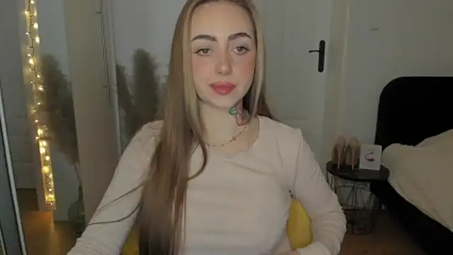 Snapshot of sexyCoralie chatting on 16, 1, 2026 sexyCoralie online show from 16, 1, 2026