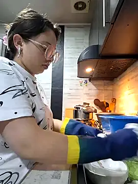 linda-schmidt online show from 6, 12, 2024