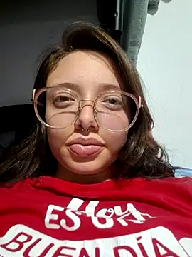 Snapshot of linda-schmidt chatting on 25, 6, 2026 linda-schmidt online show from 25, 6, 2026