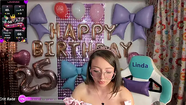 Snapshot of linda-schmidt chatting on 28, 6, 2026 linda-schmidt online show from 28, 6, 2026