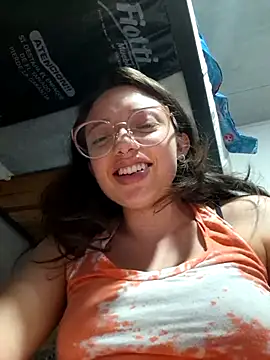 Snapshot of linda-schmidt chatting on 10, 7, 2026 linda-schmidt online show from 10, 7, 2026
