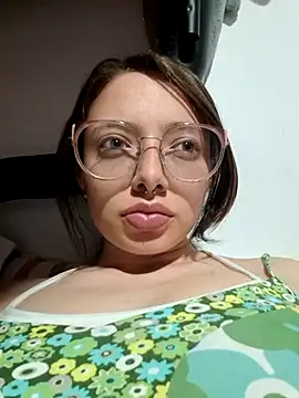 Snapshot of linda-schmidt chatting on 19, 7, 2026 linda-schmidt online show from 19, 7, 2026