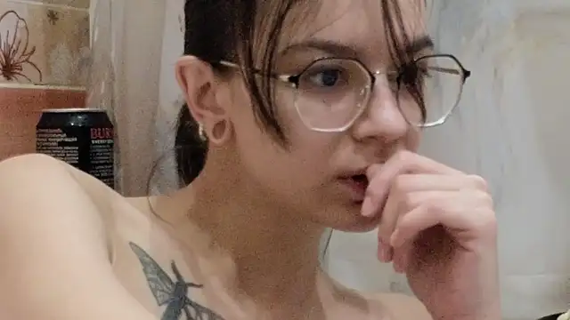 Snapshot of alyssa_sweet chatting on 16, 1, 2025 alyssa sweet online show from 16, 1, 2025