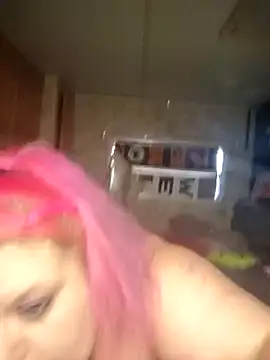 PinkyMarie0729 online show from 3, 2, 2025