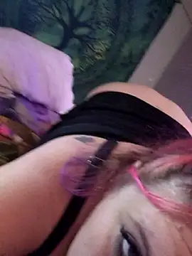 PinkyMarie0729 online show from 10, 11, 2025