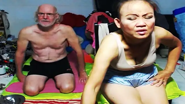 Snapshot of 1CuteAndSexy69 chatting on 6, 2, 2025 1CuteAndSexy69 online show from 6, 2, 2025