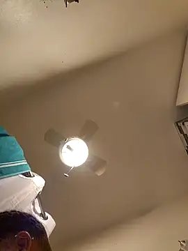 tropikboy online show from 10, 2, 2025