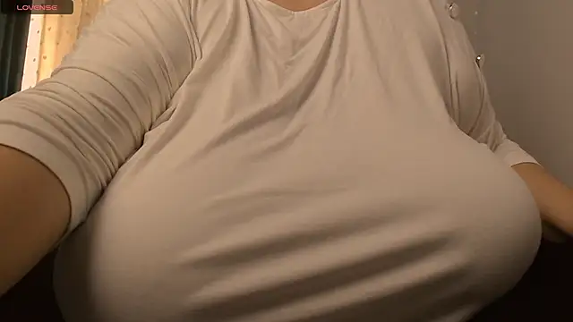 SenzualHotM online show from 9, 2, 2025