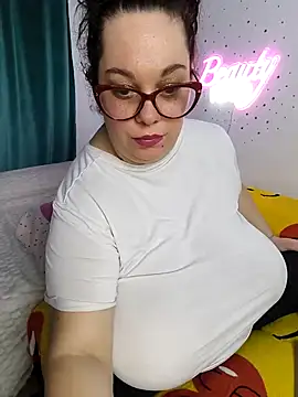 SenzualHotM online show from 1, 3, 2025