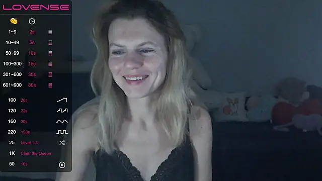 night is dark online show from 22, 12, 2024