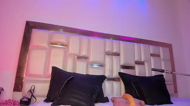 Gavii Prietto online show from 15, 3, 2025