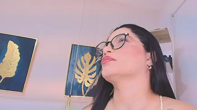 valerie lya online show from 20, 6, 2026