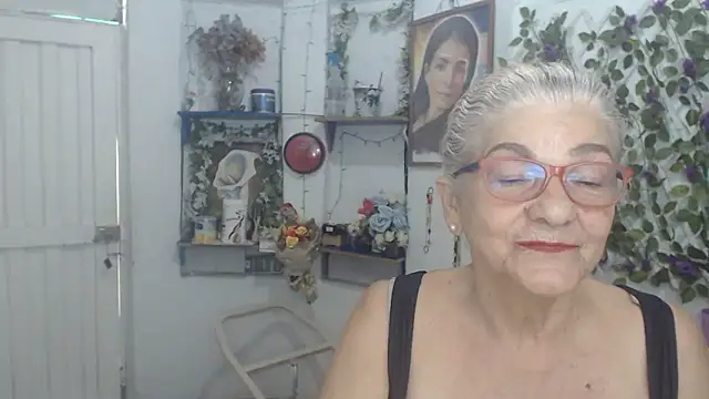 FunnyGrandma online show from 14, 3, 2026