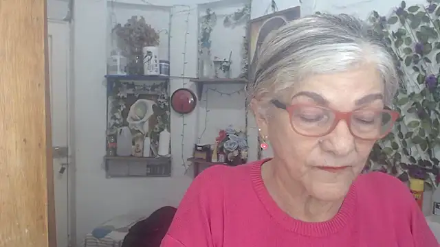 FunnyGrandma online show from 28, 4, 2026