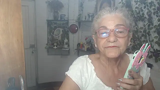 FunnyGrandma online show from 26, 5, 2026