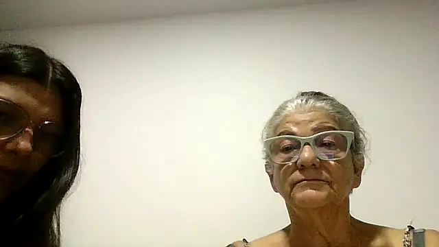FunnyGrandma online show from 14, 6, 2026