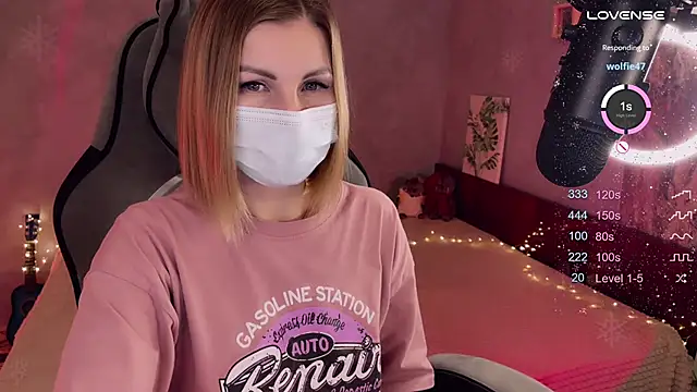 Snapshot of Your_Sweet_Lilu chatting on 17, 2, 2025 Your Sweet Lilu online show from 17, 2, 2025