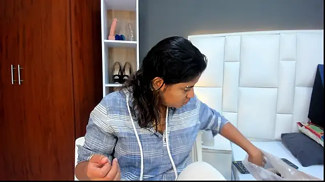 yeral2017 online show from 24, 4, 2026