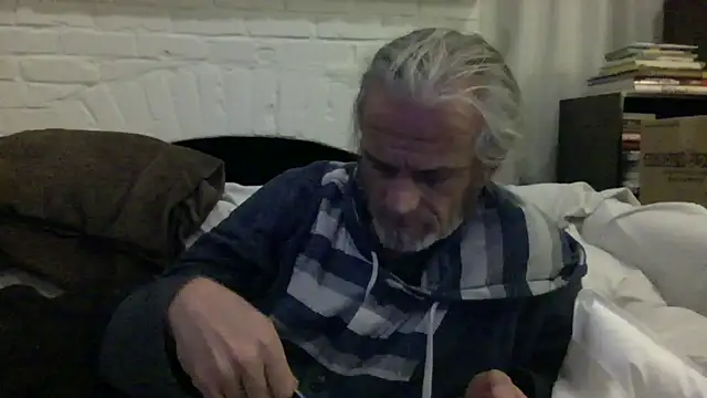 Snapshot of readyforfunxxx chatting on 13, 11, 2025 readyforfunxxx online show from 13, 11, 2025