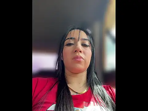 EmmyEvans1 online show from 14, 6, 2026
