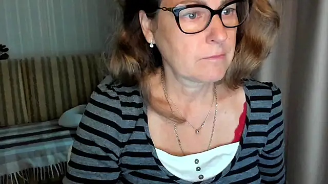 lauraoven online show from 29, 9, 2025