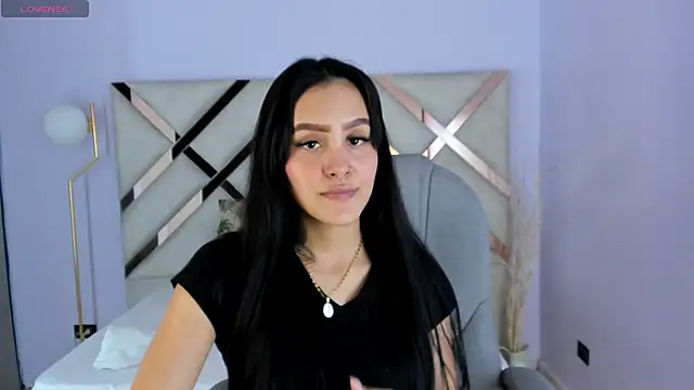 tati saldarriaga online show from 12, 11, 2025