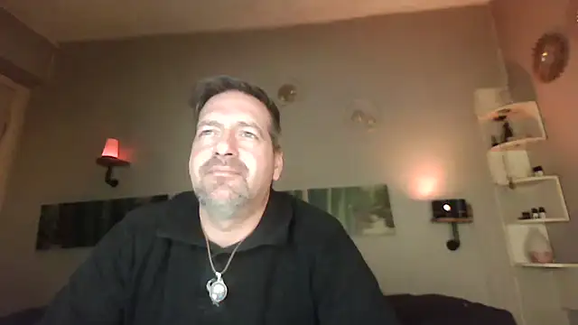 Snapshot of matrikes1 chatting on 12, 12, 2024 matrikes1 online show from 12, 12, 2024