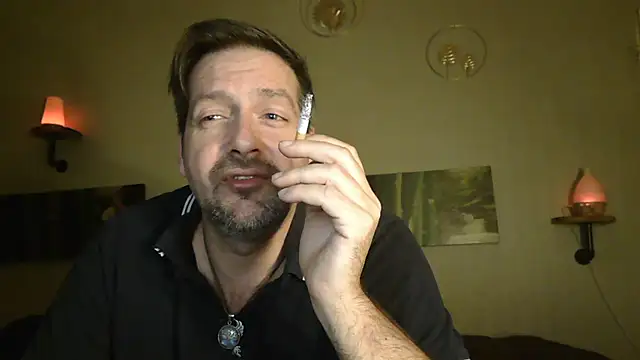 Snapshot of matrikes1 chatting on 28, 12, 2024 matrikes1 online show from 28, 12, 2024