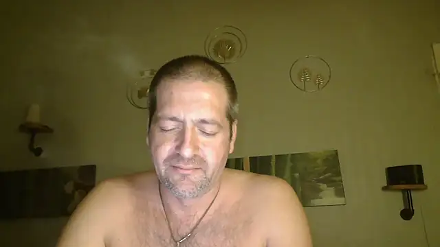 Snapshot of matrikes1 chatting on 21, 2, 2025 matrikes1 online show from 21, 2, 2025