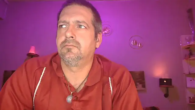 Snapshot of matrikes1 chatting on 10, 3, 2025 matrikes1 online show from 10, 3, 2025