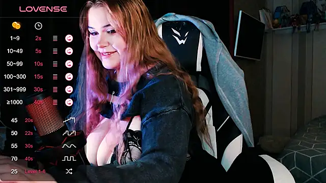 Mini Mo online show from 28, 4, 2026