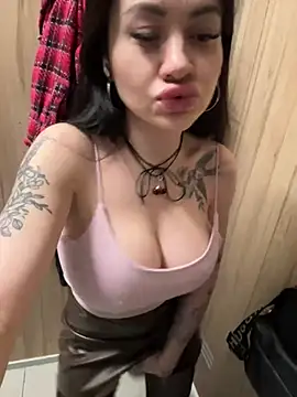 Snapshot of Wet__Bunny chatting on 16, 3, 2025 Wet Bunny online show from 16, 3, 2025