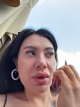 Wet  Bunny online show from 23, 7, 2026