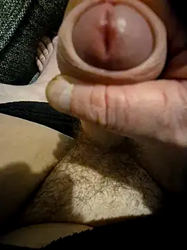 Snapshot of Deebo2212 chatting on 5, 12, 2025 Deebo2212 online show from 5, 12, 2025