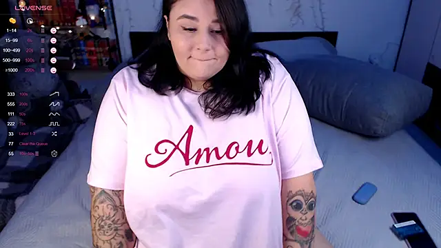 Snapshot of naughtykiss chatting on 6, 11, 2025 naughtykiss online show from 6, 11, 2025