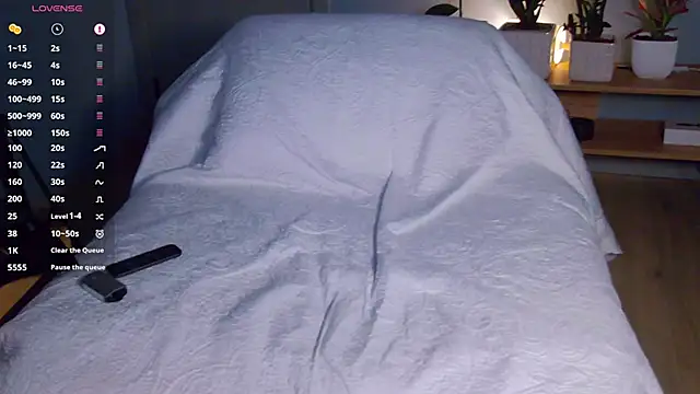 Snapshot of Chrisx_X chatting on 13, 1, 2026 Chrisx X online show from 13, 1, 2026