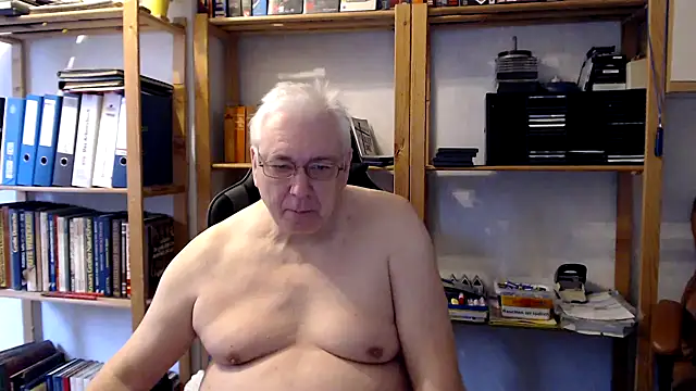 SchwanzhureXXL online show from 19, 1, 2025